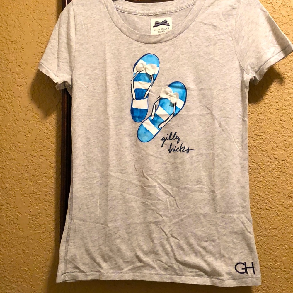 NWT VINTAGE & RARE Gilly Hicks Flip Flop Tee Shirt. Cute Bows stand out on shoes